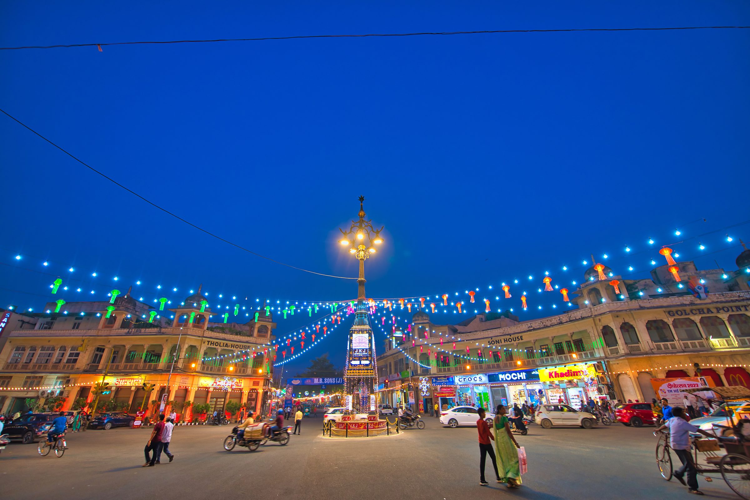 A decorated Jaipur market square at dusk